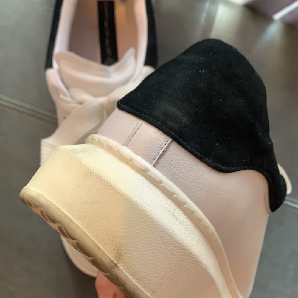 Steven Madden Glazed White & Black Sneakers - 9.5 - Picture 8 of 8